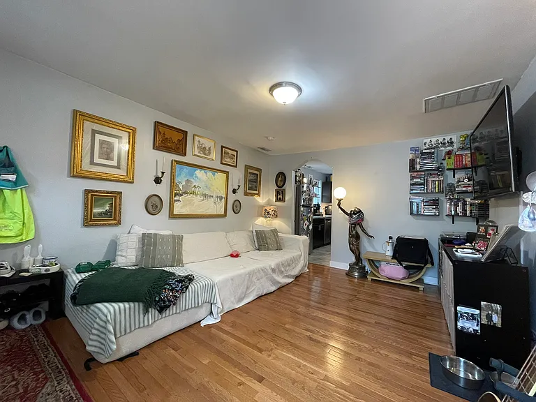 1516 W 18th Pl #2R — Photo 5