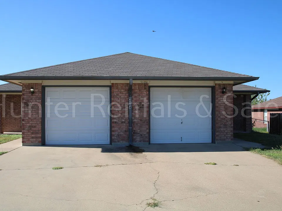 2604A Lucille Dr