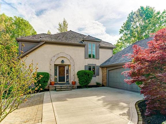 3rd image of 8526 Pitlochry Ct