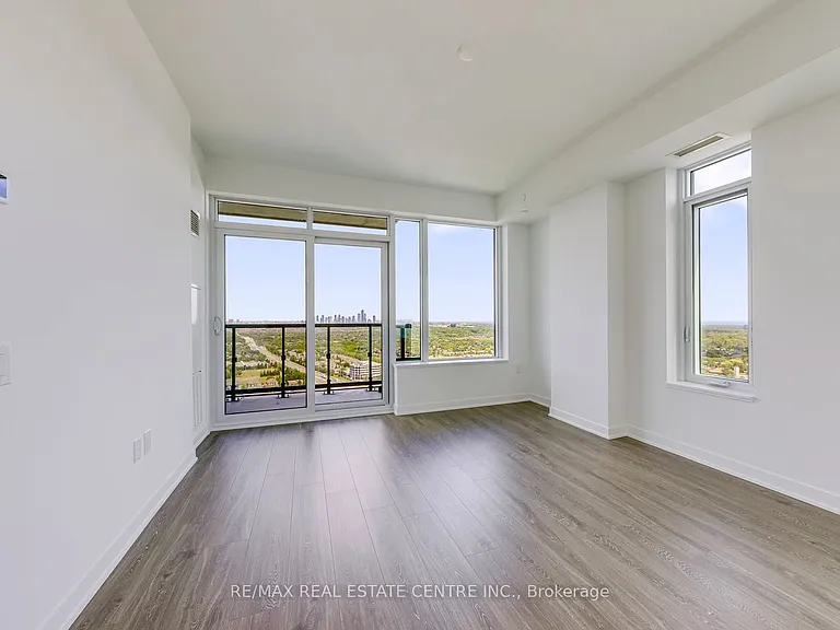 2495 Eglinton Ave W #2603 — Photo 11