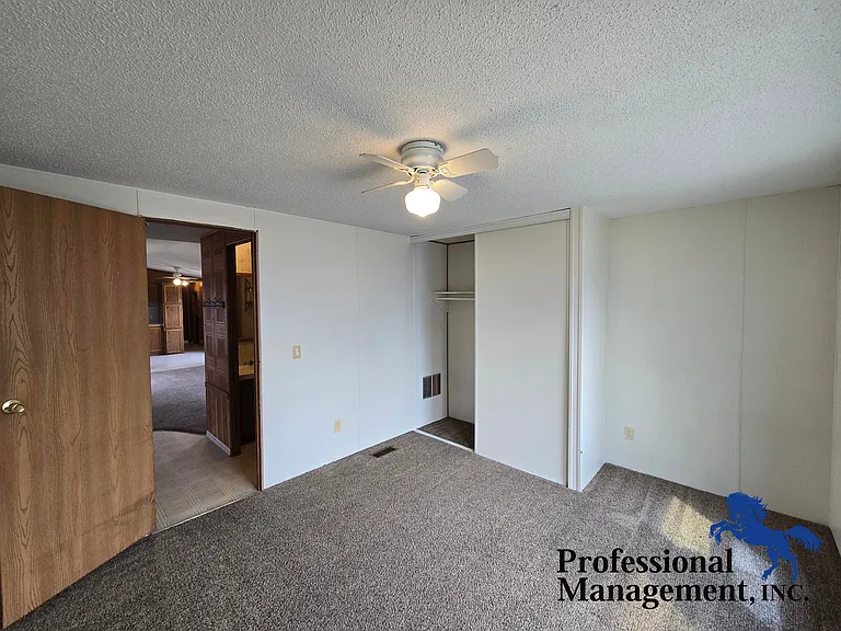 922 Yellowstone River Rd #D9 — Photo 11