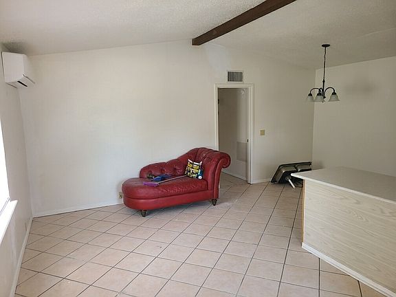 2nd image of 5010 Donnelly Ave