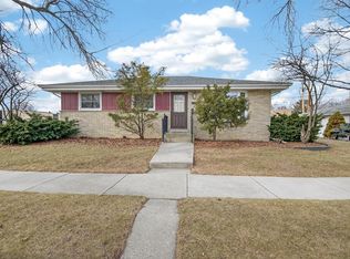 7954 45th Ave, Kenosha, WI 53142