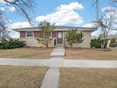 7954 45th AVENUE, Kenosha, WI, 53142
