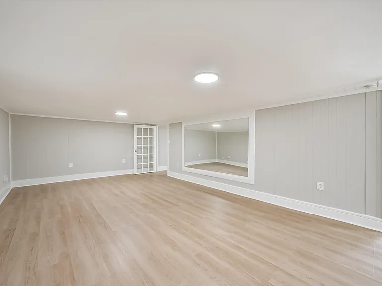 216 Redan St #6 — Photo 9