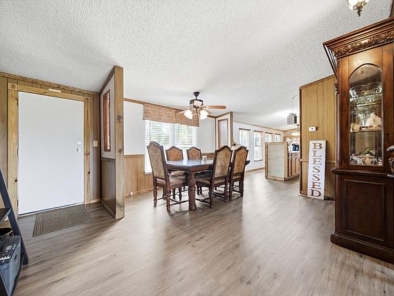 5th image of 5860 Wessex Dr