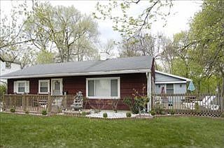 1st image of 130 Fairview Ave