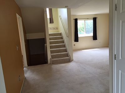 4th image of 1172 Wildwood Ln #6