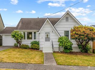 320 S 2nd St, Cathlamet, WA 98612