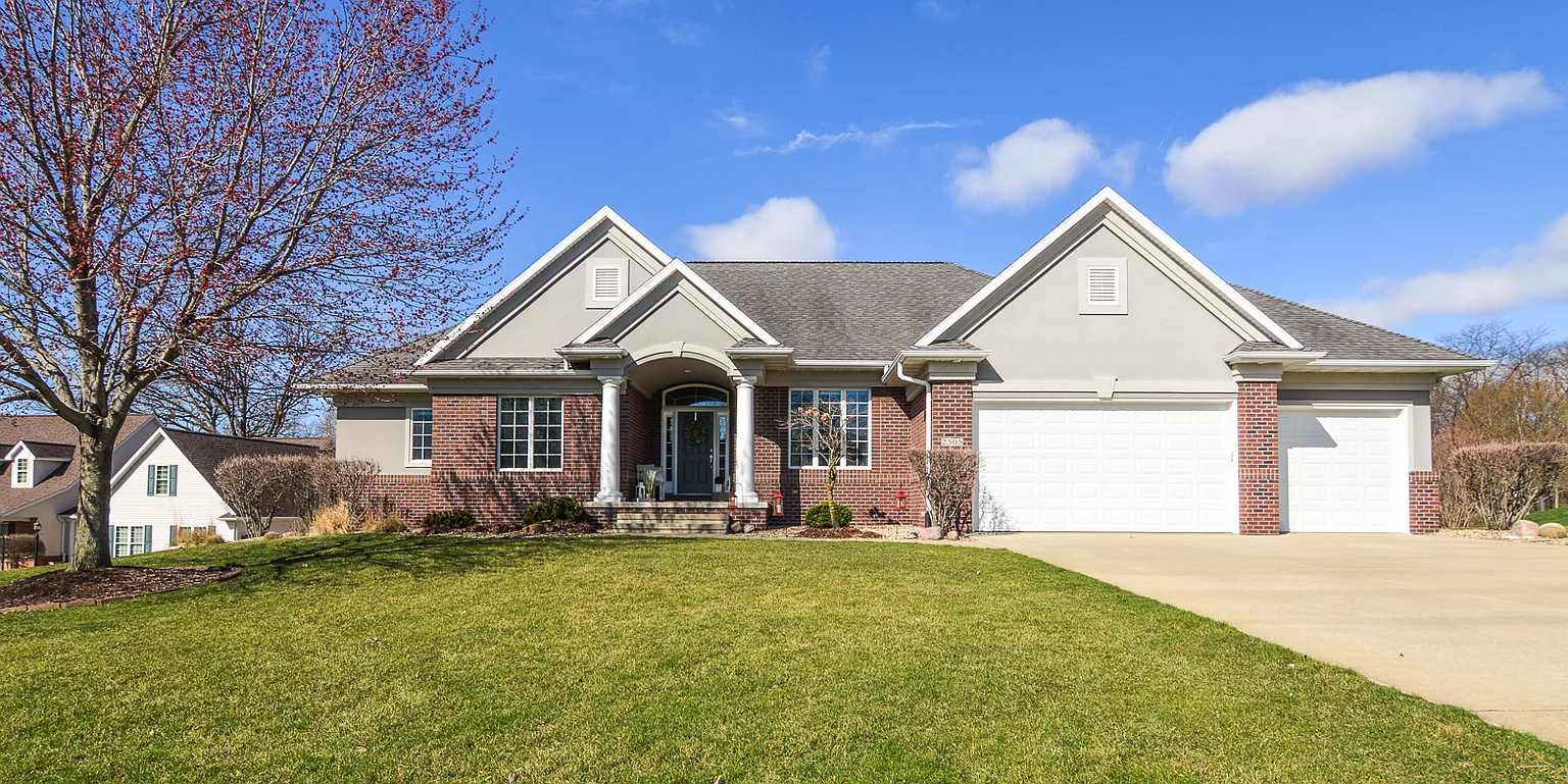 2505 River Run Ct photo 1