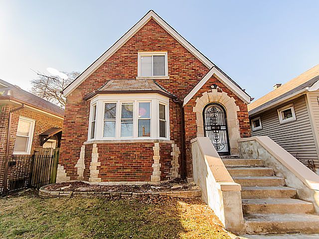1st image of 10512 S Eggleston Ave