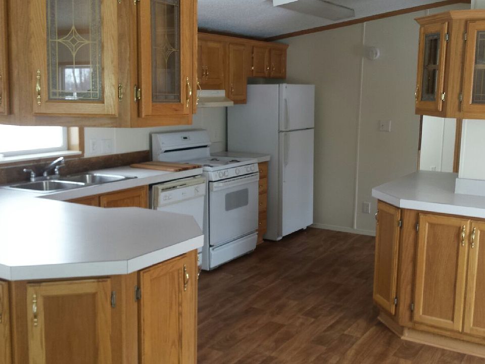 1st image of 3827 Lucinda Dr