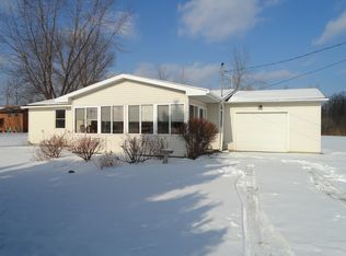3391 E Hubbard Rd, Midland, MI 48642