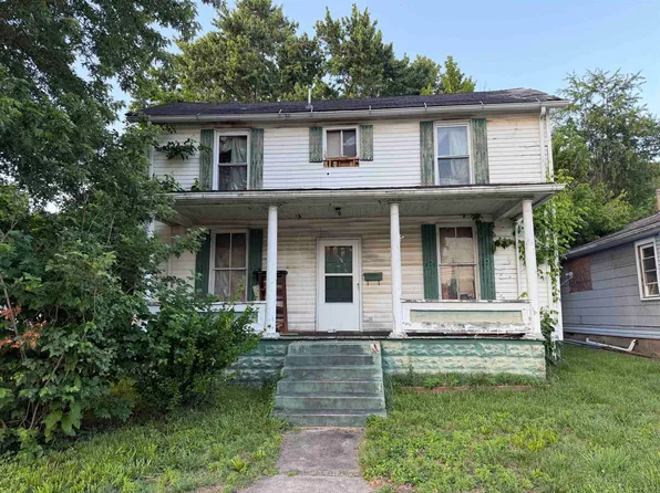 601 S 9th St, Ironton, OH 45638