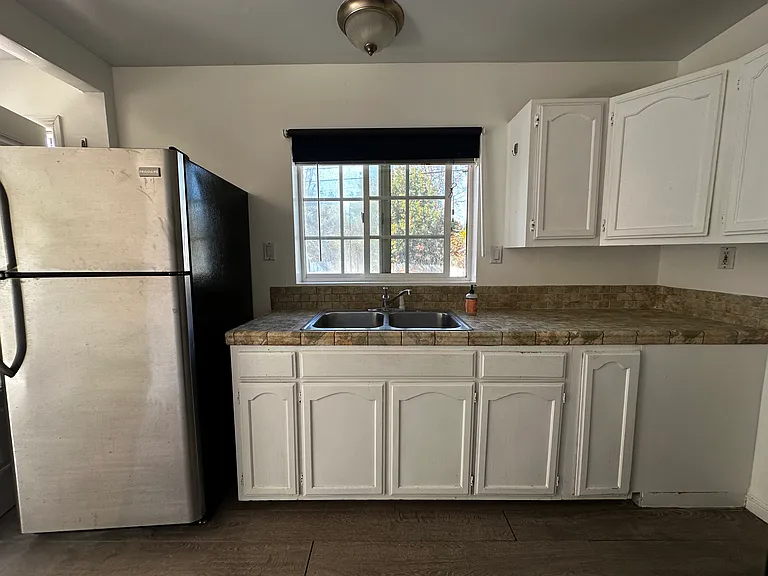 5059 Hermosa Ave — Photo 3