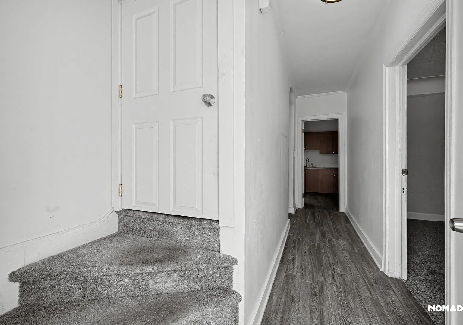 Charming 3BR Duplex in Detroit — Photo 2