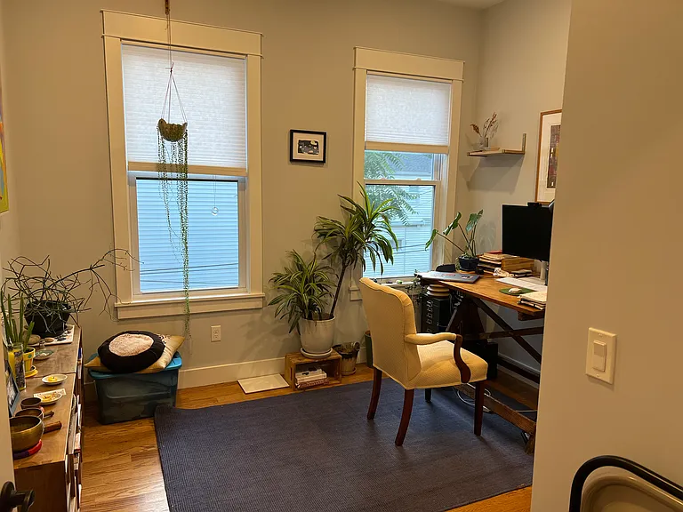 236 Lexington St #2 — Photo 9