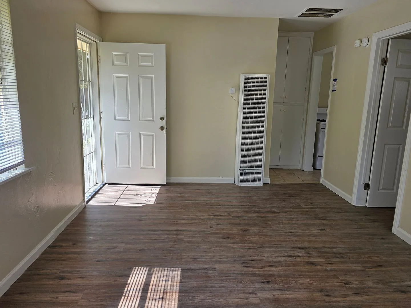 1210 Oregon St. #4 -Apartment — Photo 3