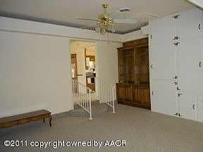 1st image of 741 Fairlane Ave