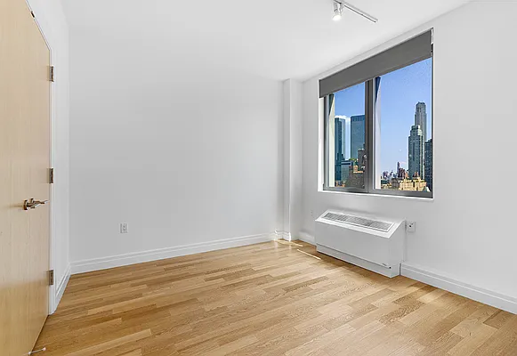 Rented by Mirador Real Estate | media 45