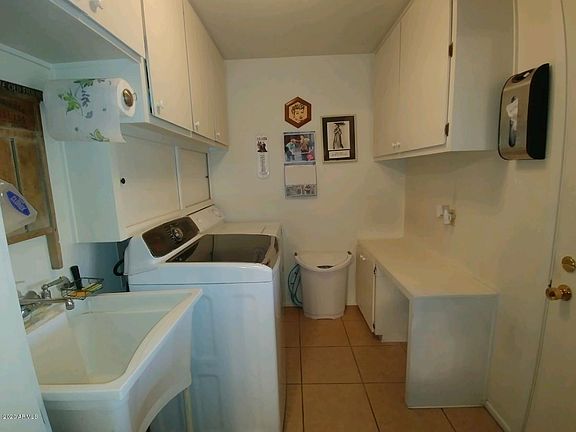 5th image of 4458 E Delta Ave