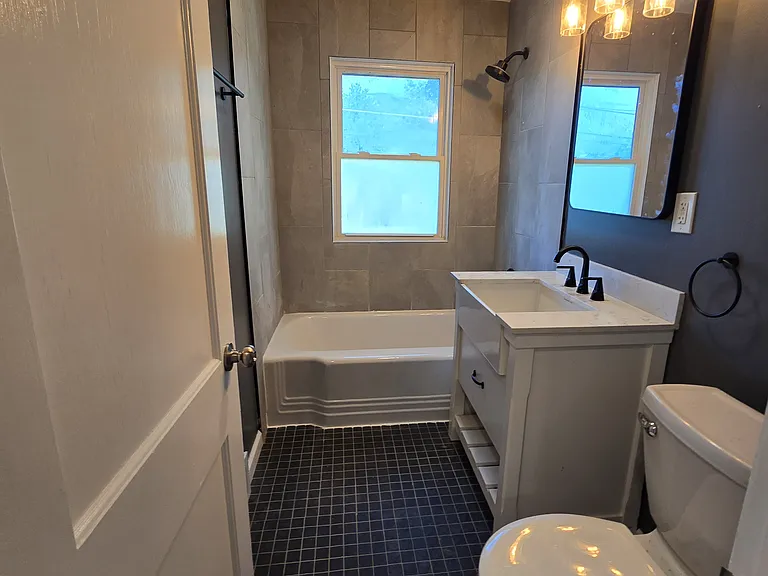 2812 Pelham Rd — Photo 11