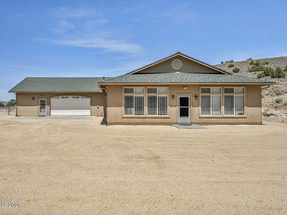 1st image of 300 Red Corral Trl