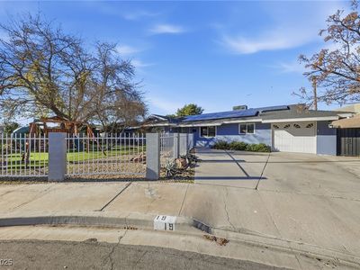 19 Zircon Cir, Las Vegas, NV, 89106
