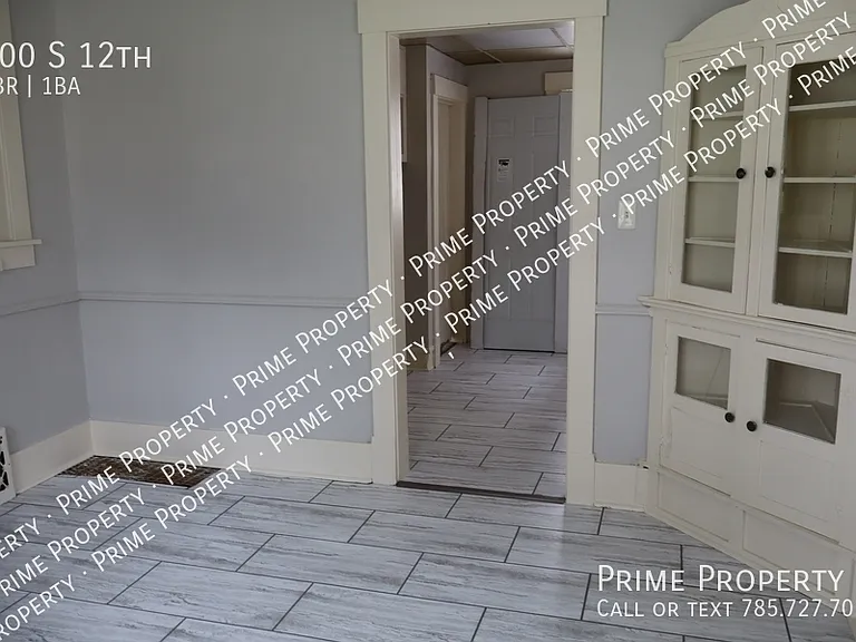 200 S 12th St — Photo 8