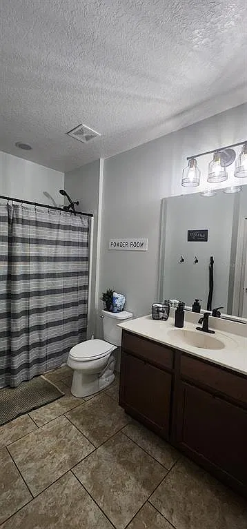 3 bed, 2.0 bath, 1760 sqft, $2,400 — Photo 4