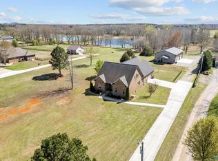 25558 Bain Rd, Athens, AL 35613