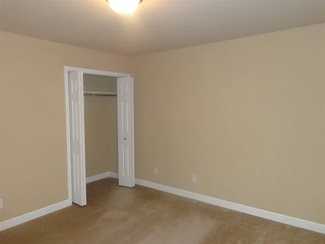 1167 Cynthia Ln — Photo 10