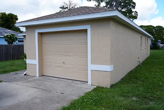 3 bed, 1192 sqft, $2,900 — Photo 3