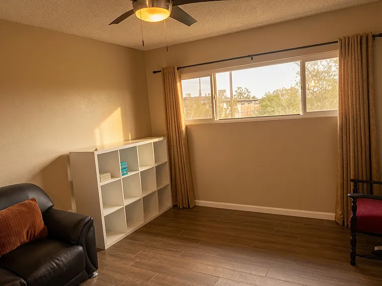 6717 Araby Ave — Photo 16