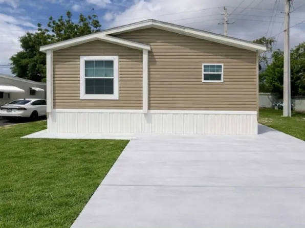 457 Autumn Trl #457, Palm Beach Gardens, FL 33410