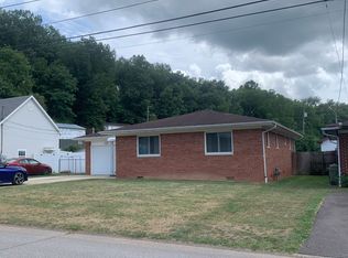 437 2nd Ave, Ripley, WV 25271
