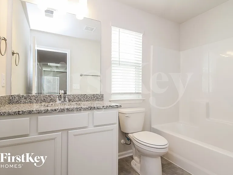 612 Goldburn Way — Photo 13