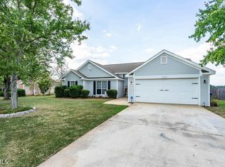 106 Meadow View Dr, Warner Robins, GA 31088