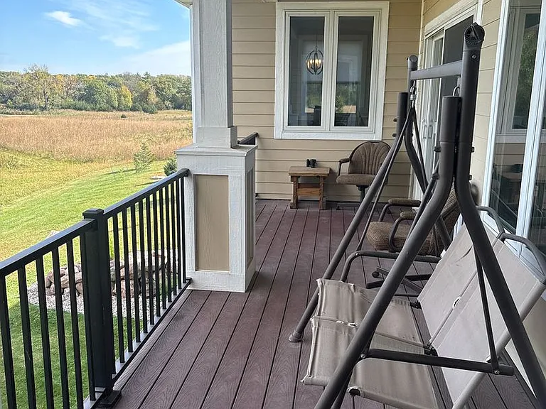 220 Meadow Woods Dr — Photo 27