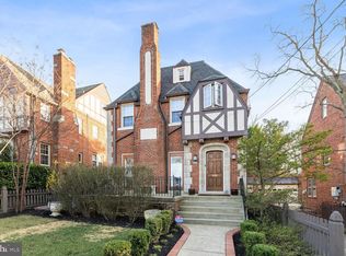 2706 Military Rd NW, Washington, DC 20015