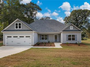 224 Lee Road 334, Salem, AL 36874