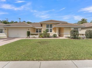 3291 Overlook Rd, Davie, FL 33328