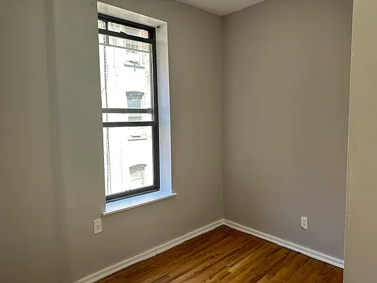 Rented by Premier One Realty LLC | media 10