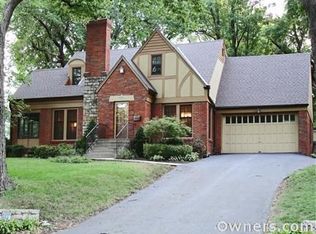 5324 Mission Rd, Fairway, KS 66205