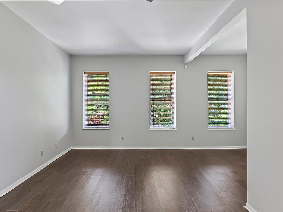 Dining room/living room view