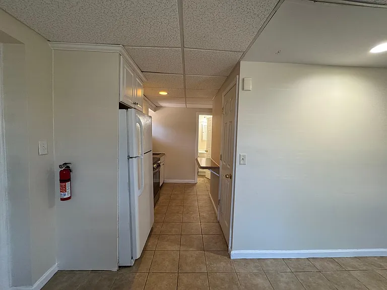 28 Terrace Ave #1F — Photo 8