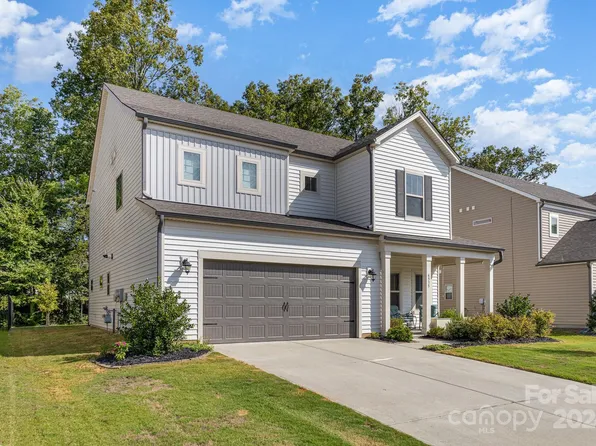 4535 Collingham Dr, Charlotte, NC 28273