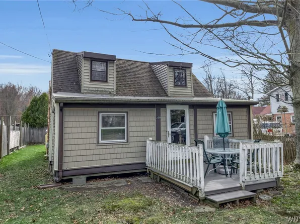 359 E Sterling Ave, Angola, NY 14006