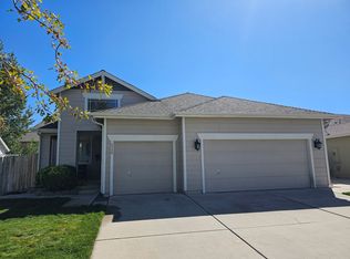 8988 Sorcha St, Reno, NV 89506