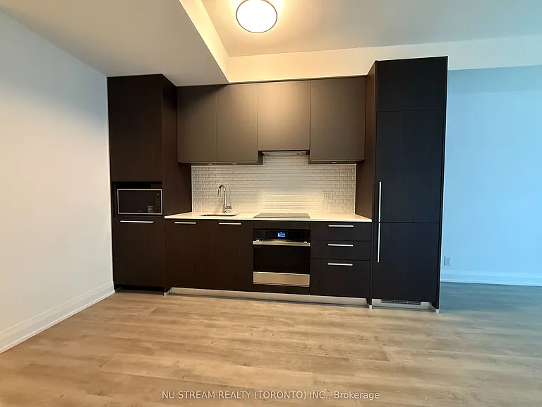 65 Broadway Ave #2210 — Photo 3